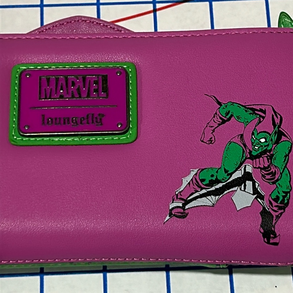 Marvel Green Goblin! Large zip wallet - Picture 4 of 8